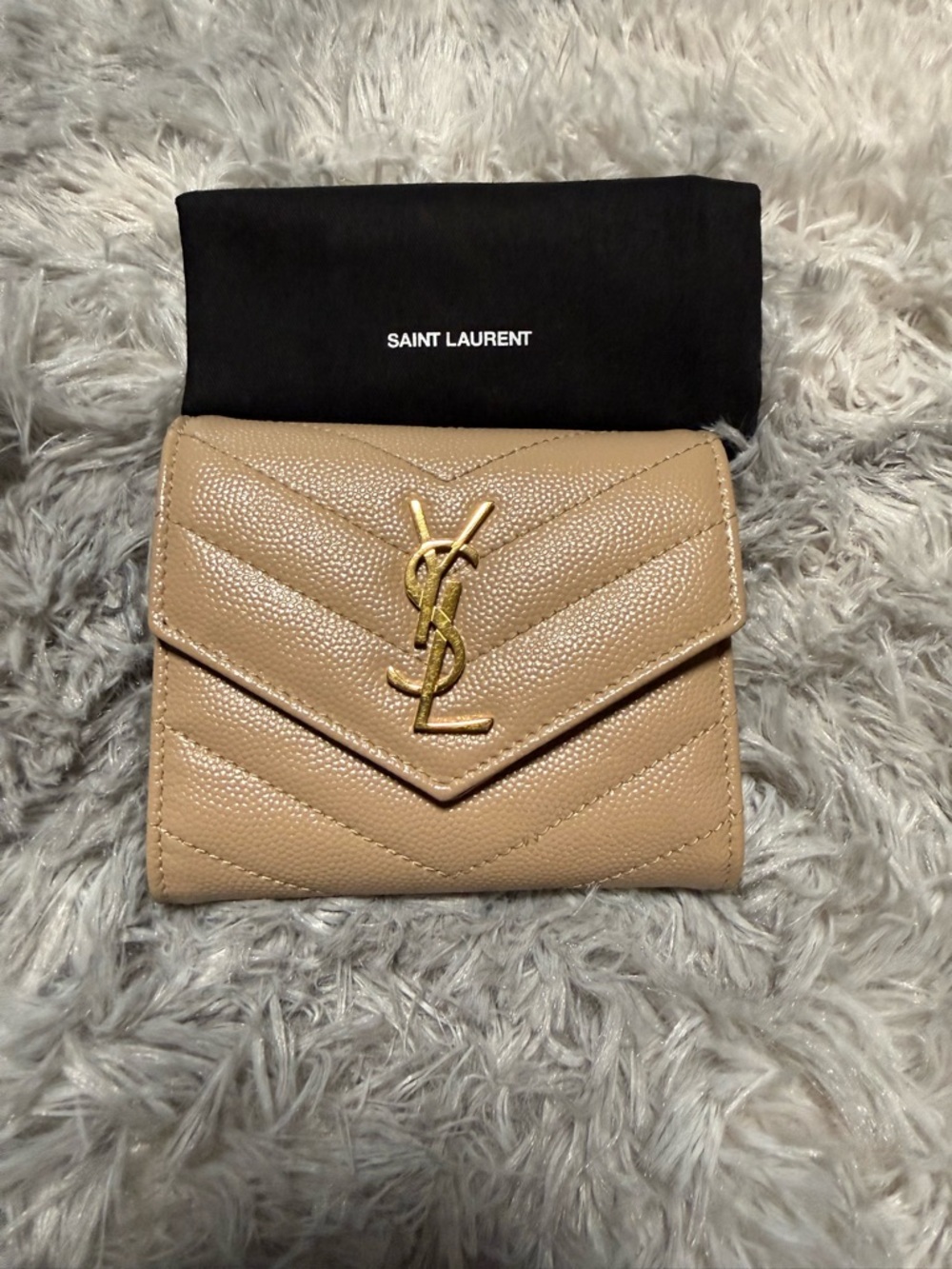 YSL Saint Laurent Tan Quilted Leather Bifold Wallet - Picture 5 of 14